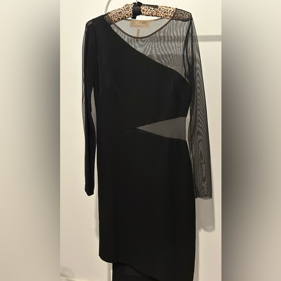 Max Azria Collection - Picture 3 of 3